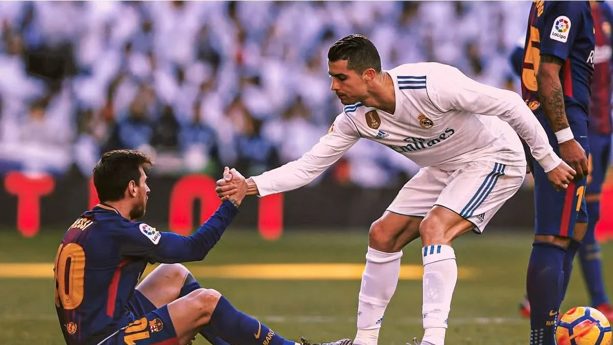 رونالدو وميسي مجددًا… وكأن كرة القدم تعيد أجمل أيامها