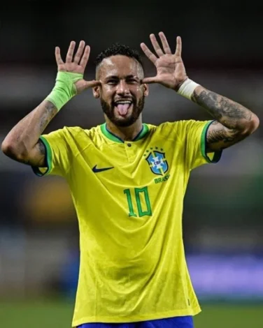 البرازيل تحافظ على إرث الرقم 10 قبل كأس العالم