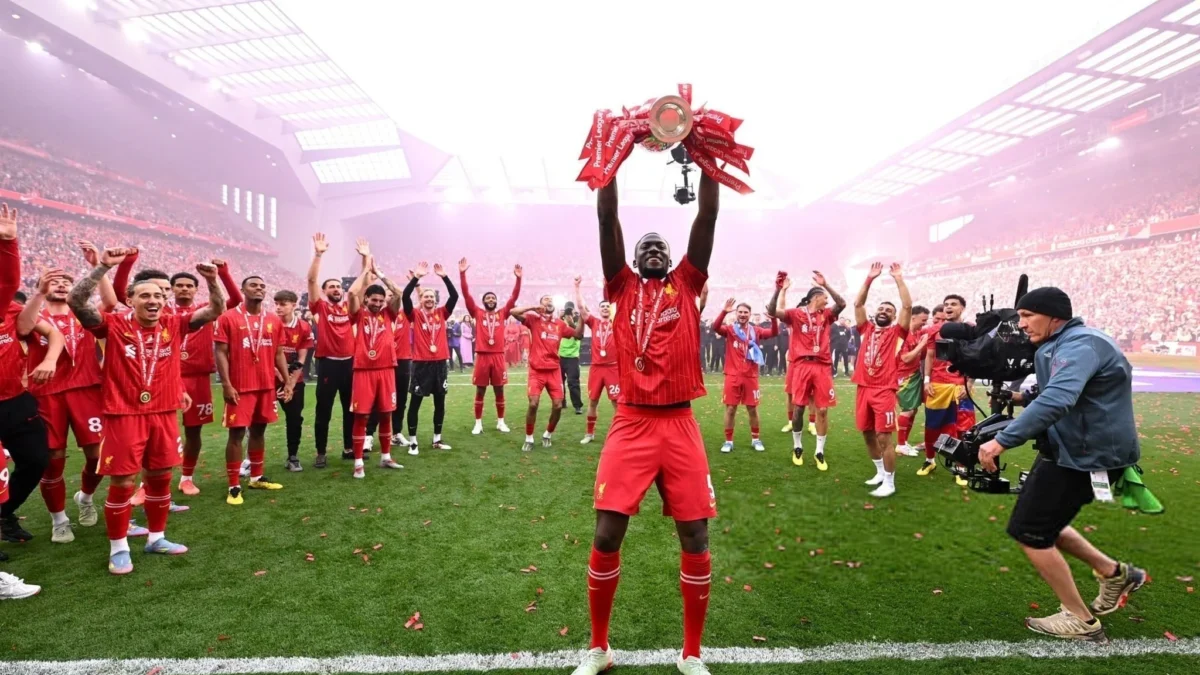 ليفربول يواجه سيناريو مكررًا.. وكوناتي العنوان الجديد