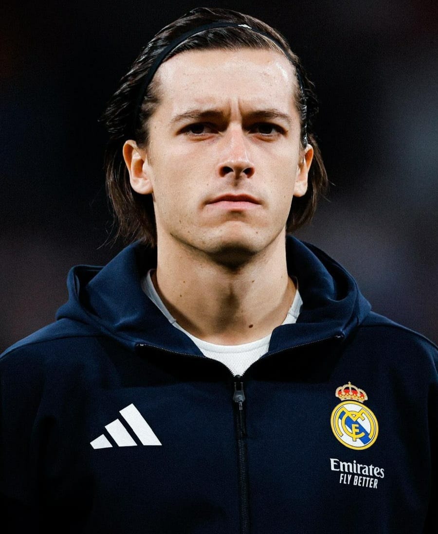 مفاجأة في ريال مدريد.. الظهير المنتظر قد لا يكون كاريراس