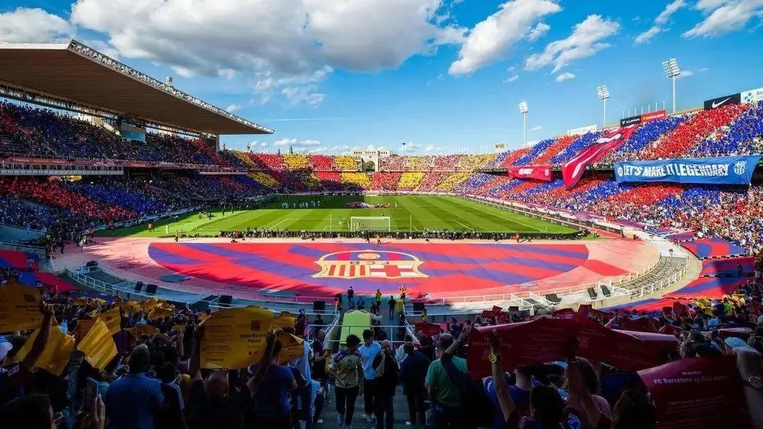 برشلونة يطلب العودة إلى مونتجويك