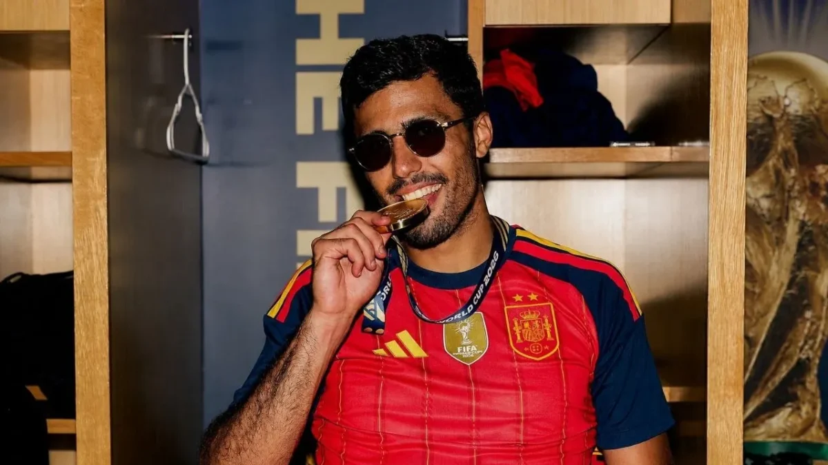 رودري يؤجل حسم مستقبله.. وريال مدريد يترقب