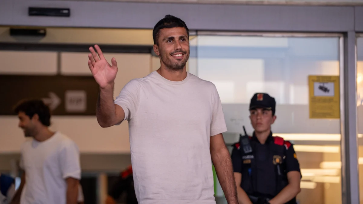 كيف وفر برشلونة رسوم تسجيل صفقة رودري؟
