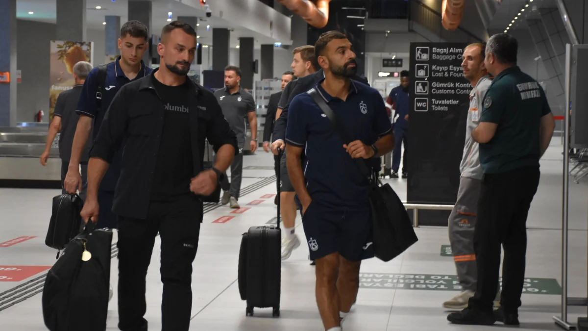 إيراولا يعترف بصعوبة تعويض رحيل محمد صلاح