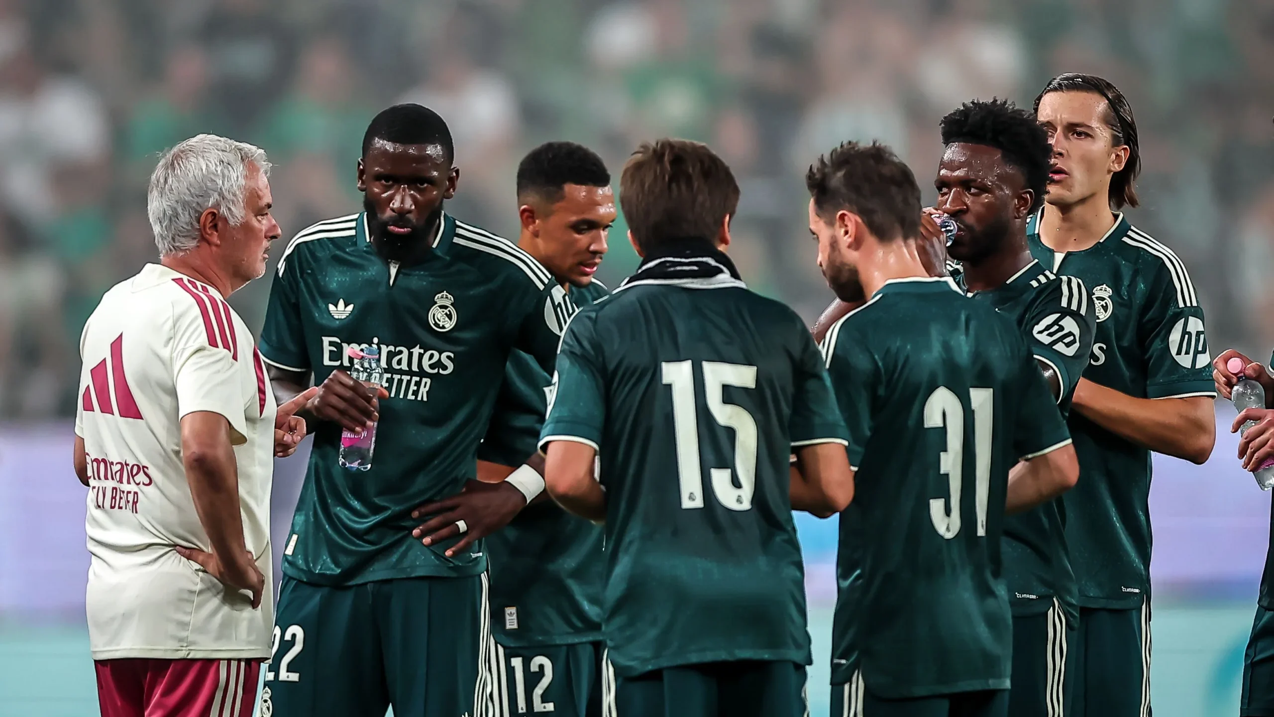 ريال مدريد يكشف عن أرقام قمصان الموسم الجديد