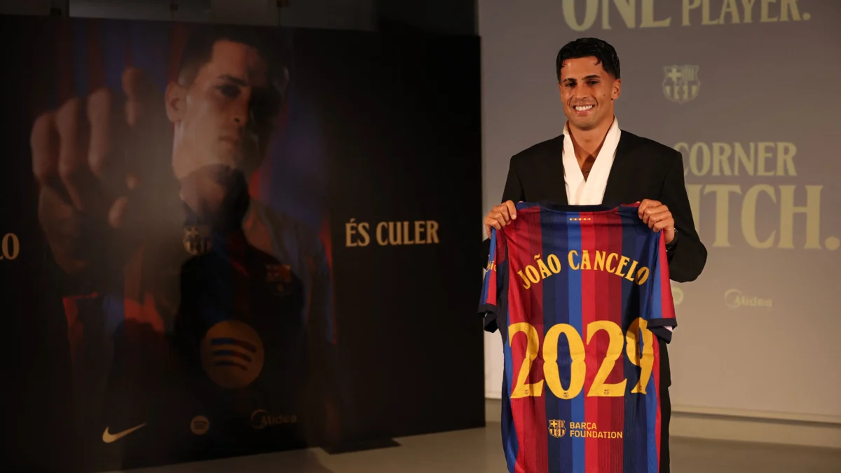 برشلونة ينجح في قيد 4 صفقات جديدة قبل مواجهة إلتشي
