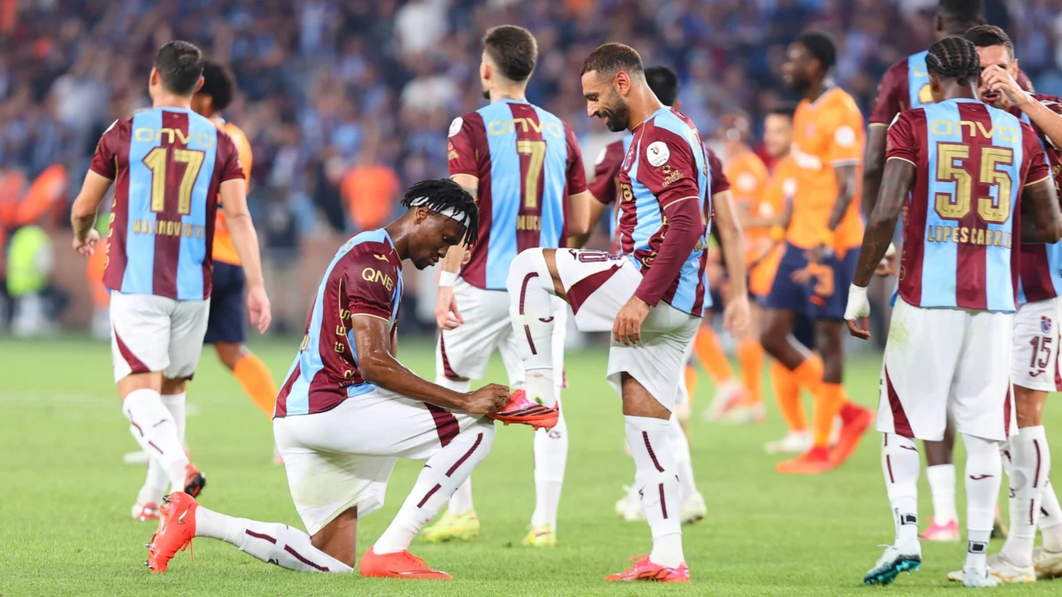 محمد صلاح يقود طرابزون سبور لفوز مثير بثنائية