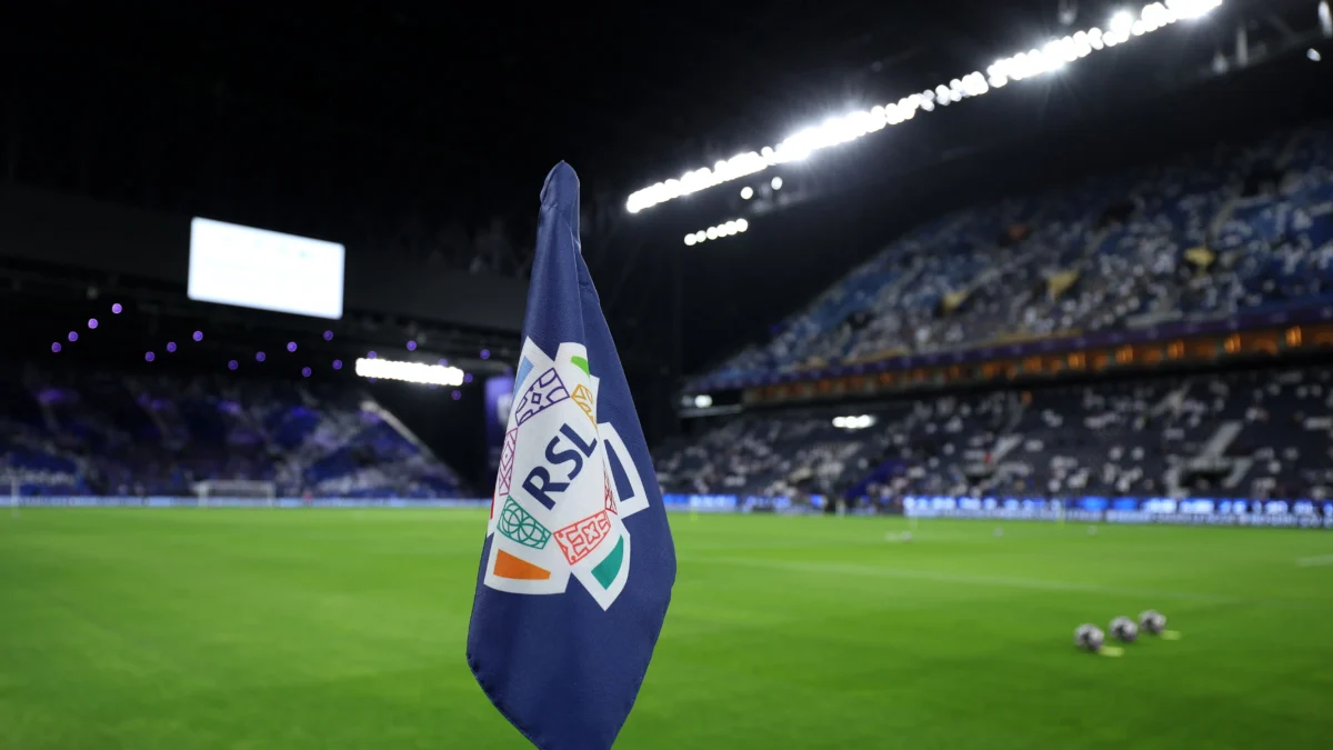 اتجاه لتأجيل كلاسيكو الهلال والاتحاد بسبب خليجي 27