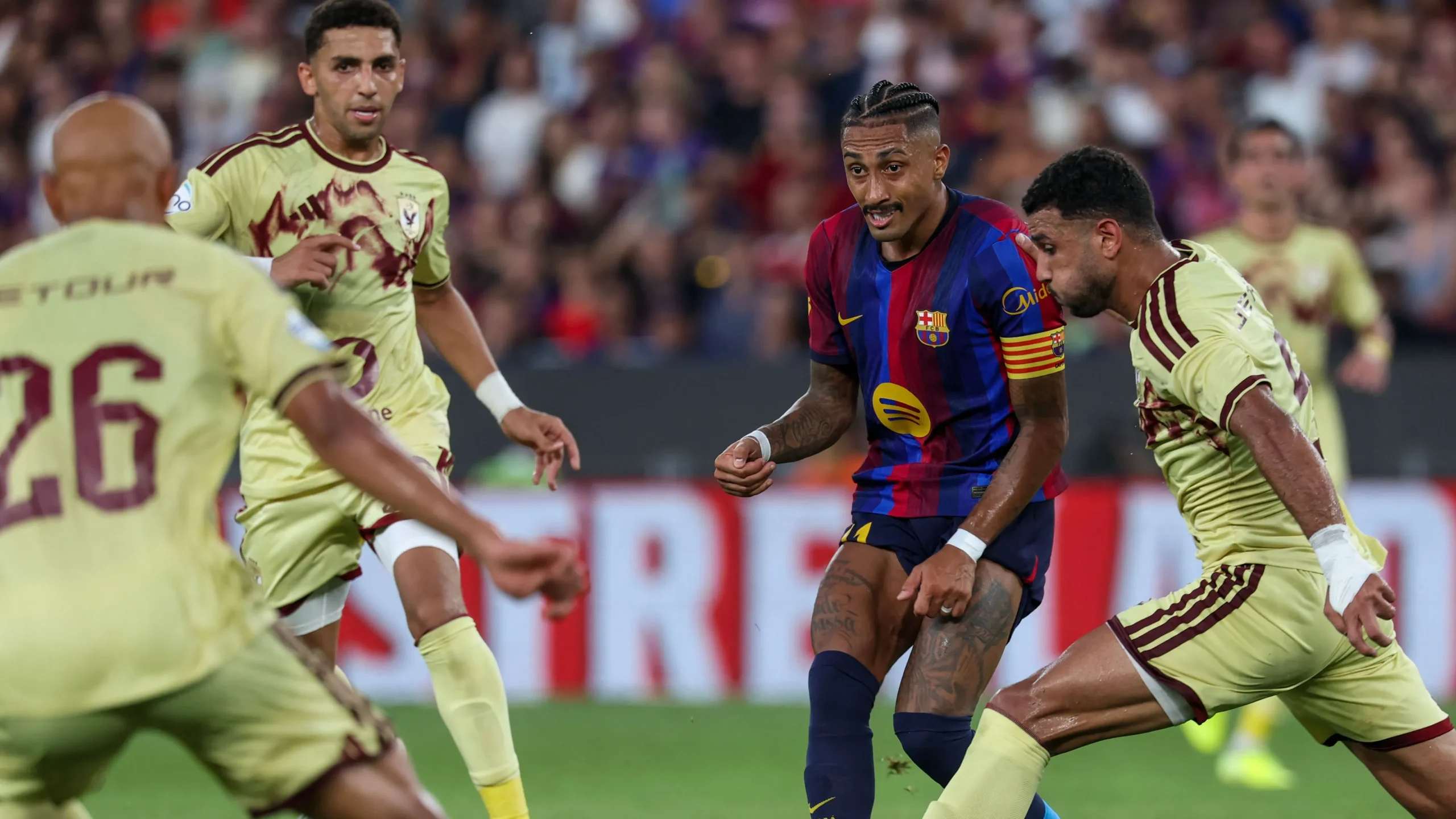 زيزو يقلص الفارق للأهلي أمام برشلونة في كأس جامبر