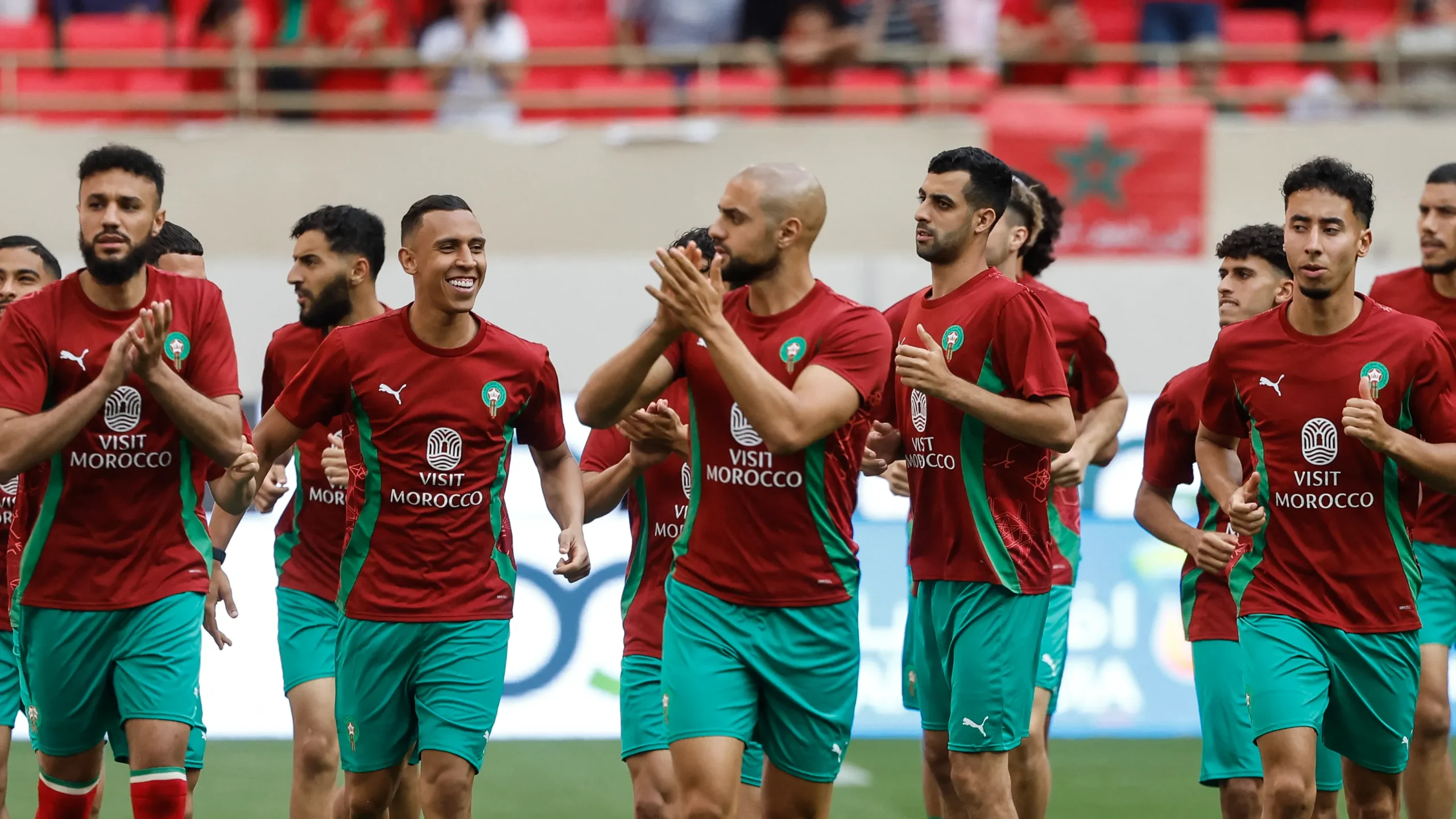نجم المغرب يقترب من أياكس بعد فسخ عقده