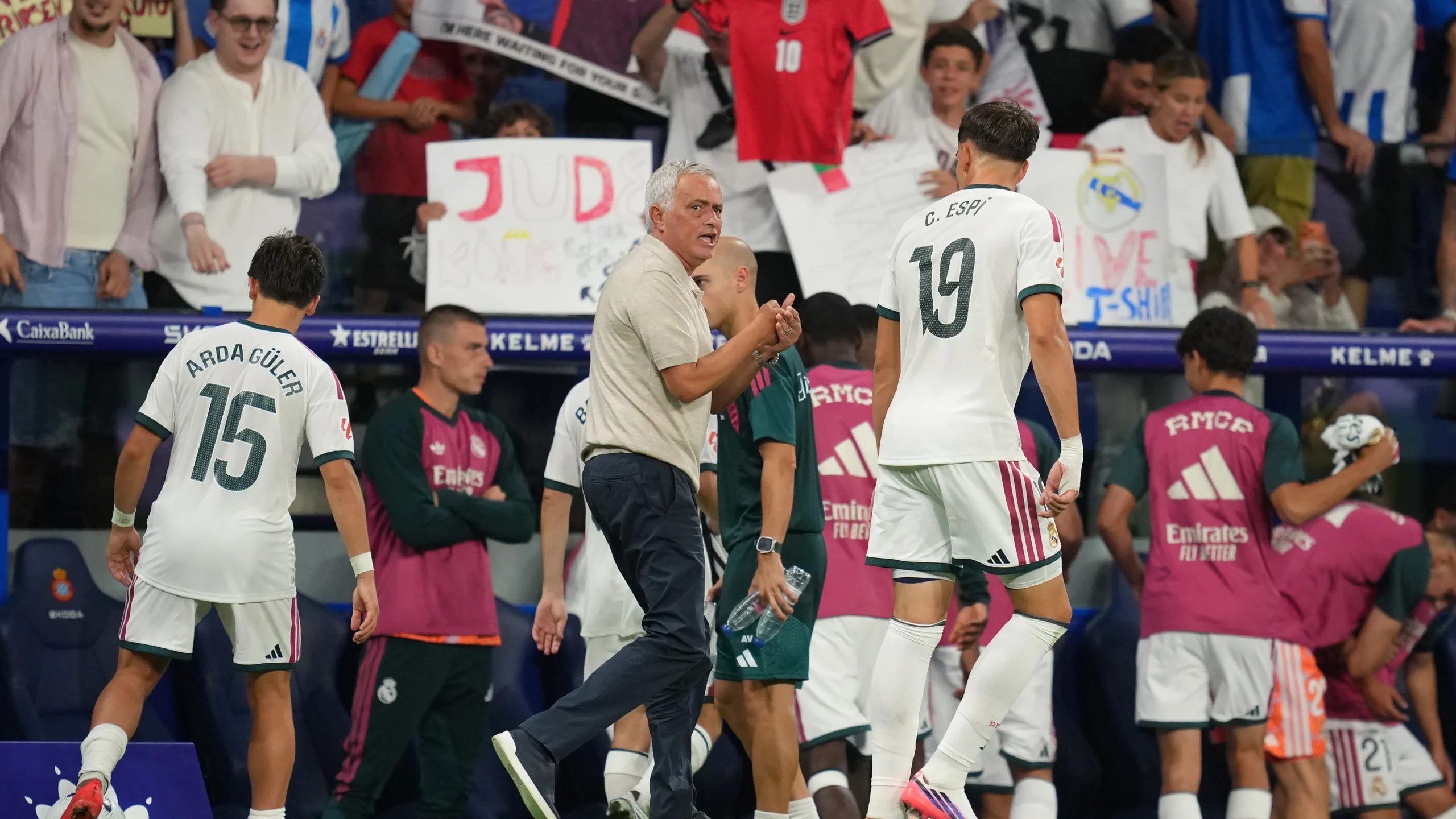 تفاصيل مواجهة ريال مدريد وريال سوسيداد والقنوات الناقلة