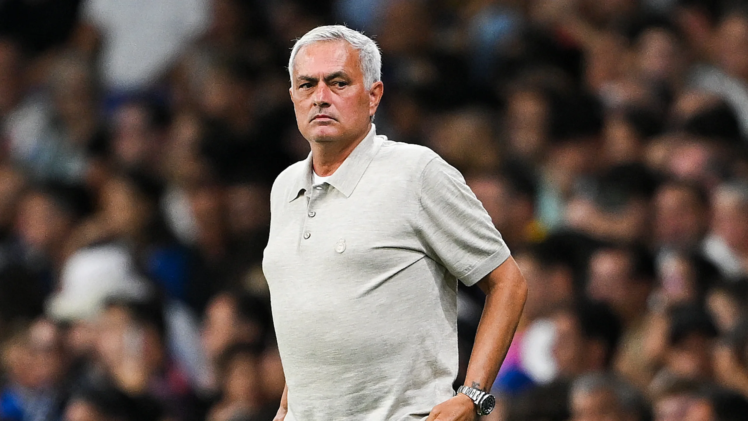 ريال مدريد يظفر بتوقيع مدافع جديد