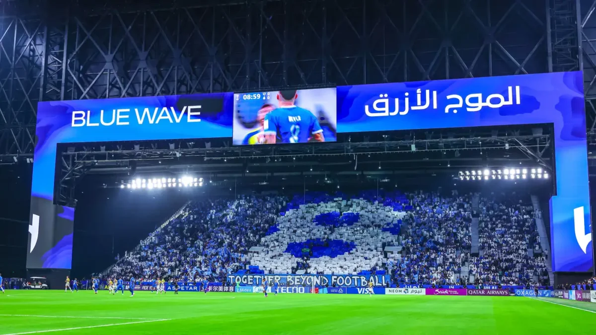جماهير الهلال تكرم نيفيز ورد حاسم من اللاعب