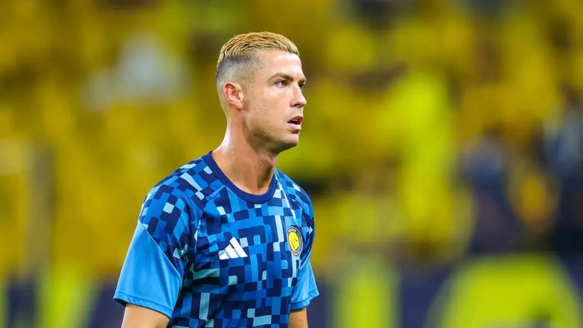 أسطورة النصر يهاجم الفريق وينصح رونالدو