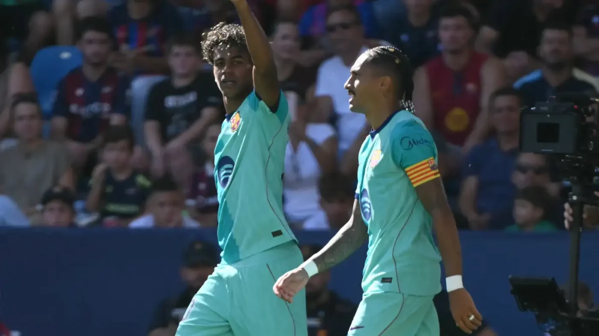 يامال يواصل التألق مع برشلونة برقم أهداف استثنائي