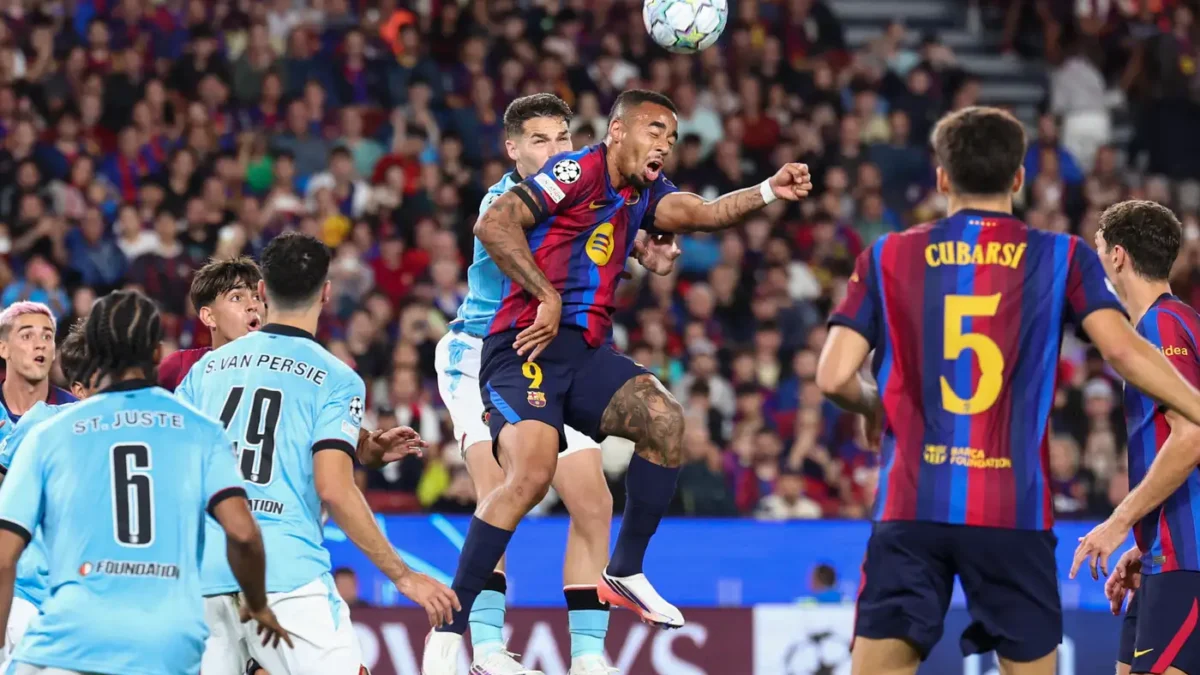 كورتوا ورافينيا وتوريس في تشكيلة جولة دوري الأبطال