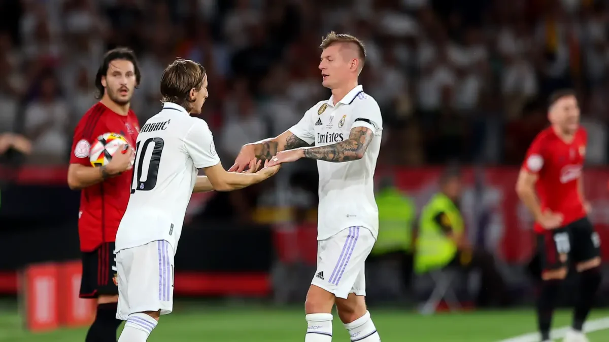 تصريح مثير للجدل من أردا توران بشأن ثلاثي ريال مدريد
