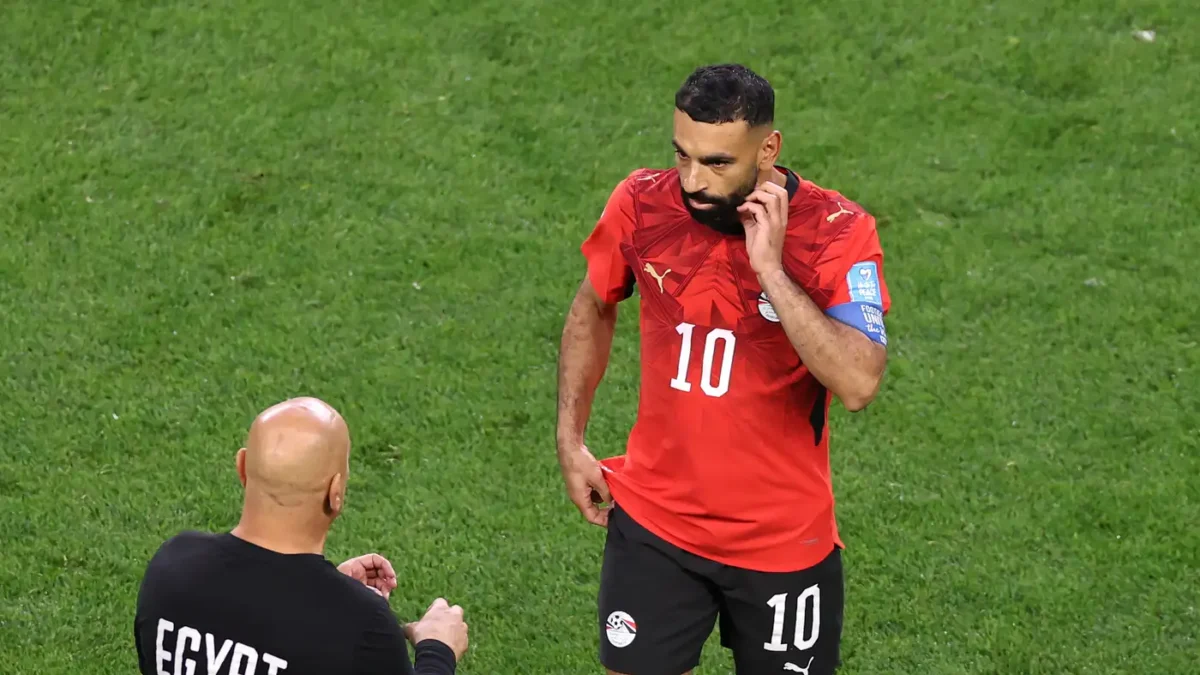 محمد صلاح يغادر معسكر منتخب مصر عقب مواجهة أنجولا