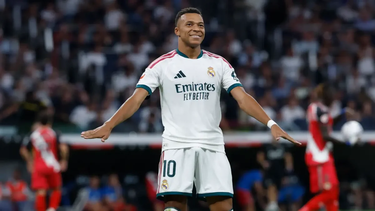 ثلاثية نظيفة لريال مدريد أمام رايو فاليكانو بالشوط الأول