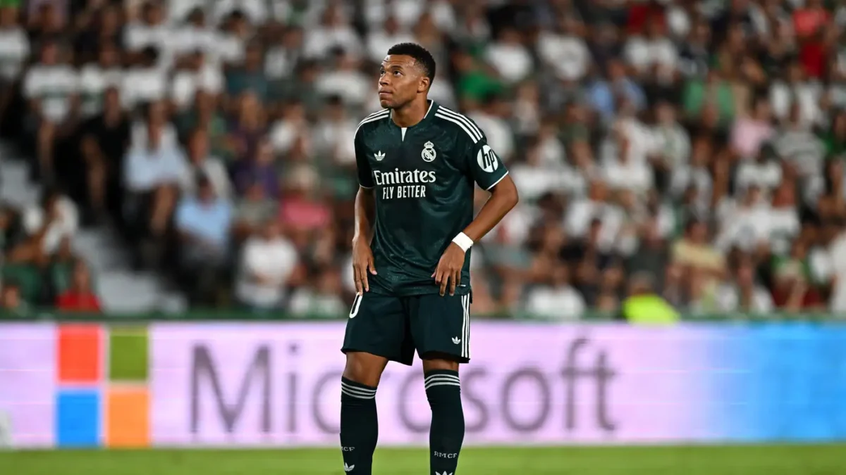 مبابي يقلق ريال مدريد ويتصدر هدافي الليغا