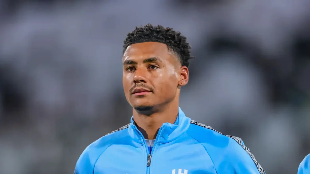 واتكينز يكشف سبب انضمامه للهلال ويوجه وعدًا للجماهير