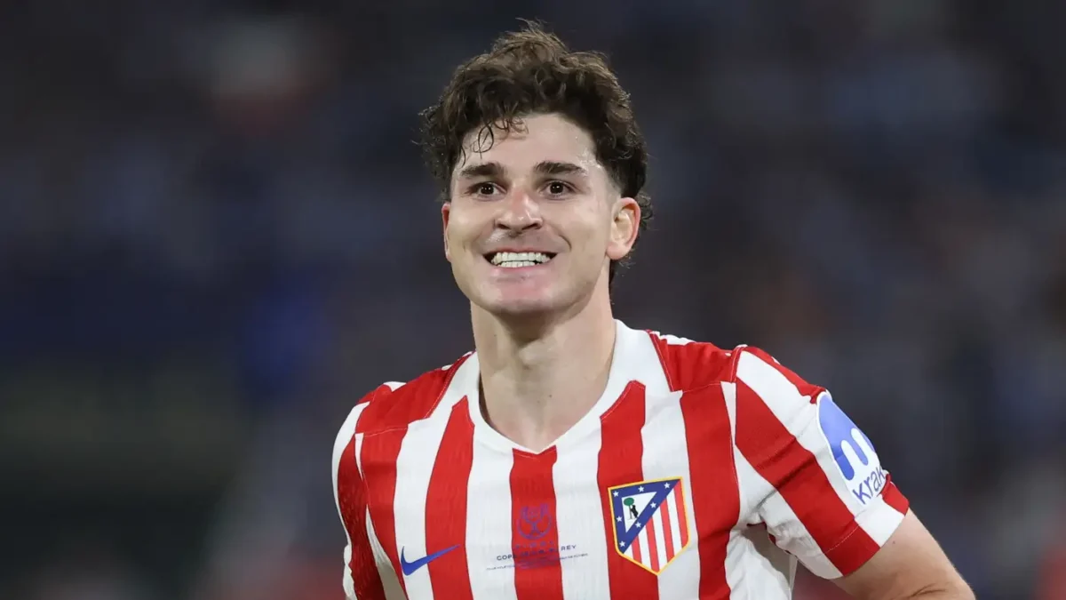 ألفاريز يحسم مستقبله ويركز مع أتلتيكو مدريد