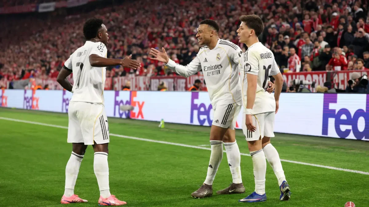 جماهير أتلتيكو مدريد تهاجم مبابي وفينيسيوس وألفاريز