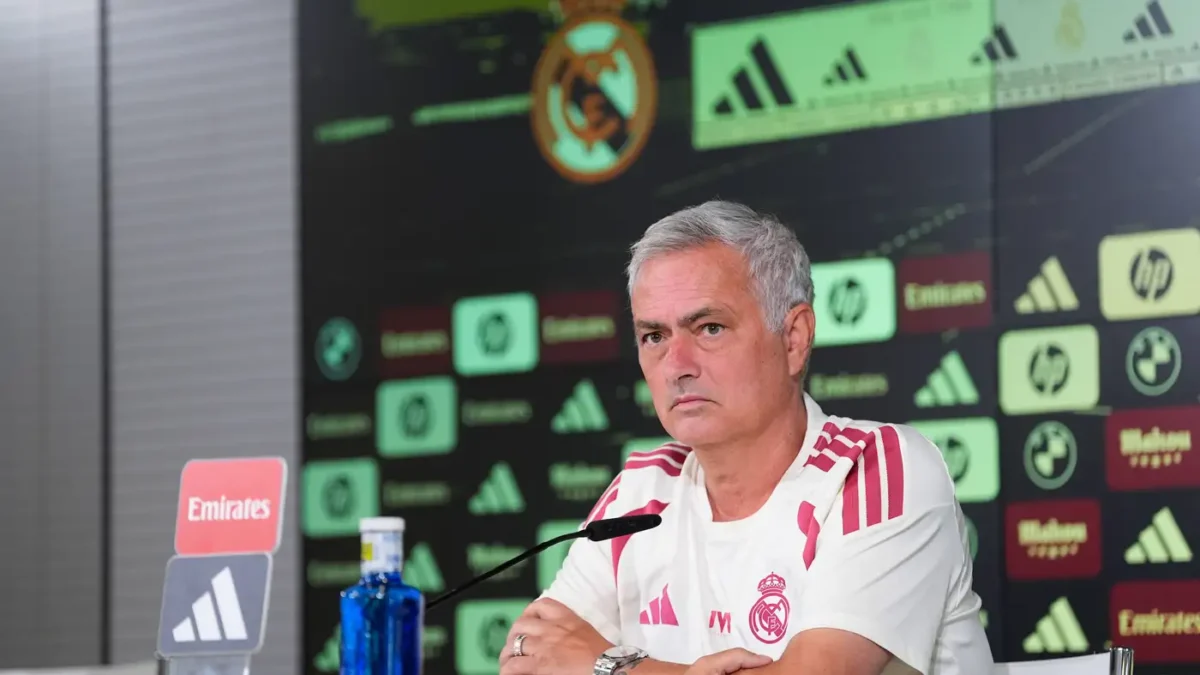 شكوك إسبانية حول استمرار ههدوء مورينيو مع ريال مدريد