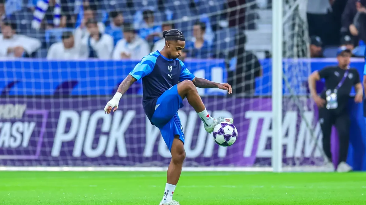 ما مدة غياب سامرفيل عن الهلال بعد طرده القاري؟