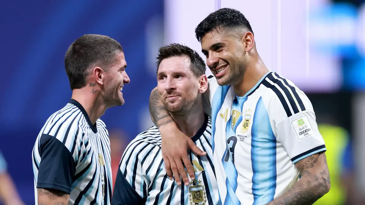 روميرو: يجب منح ميسي الكرة الذهبية حتى اعتزاله