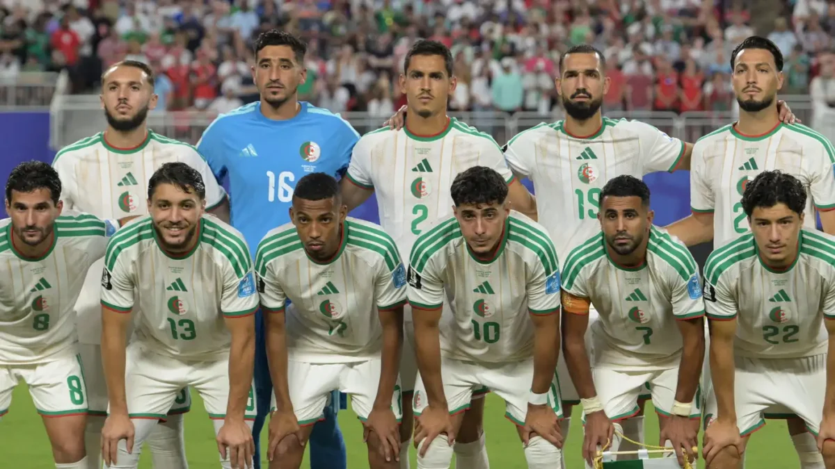 ضربة جديدة لمنتخب الجزائر بمغادرة ثنائي المعسكر