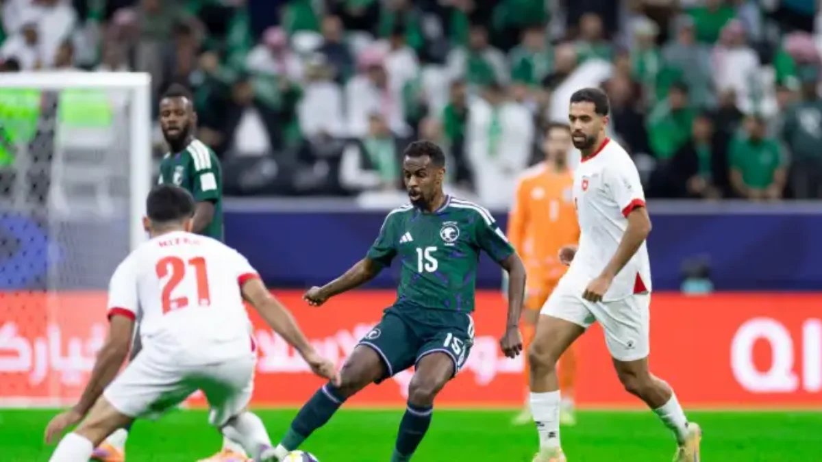 أزمة مصعب الجوير تهدد استقرار المنتخب السعودي قبل خليجي 27