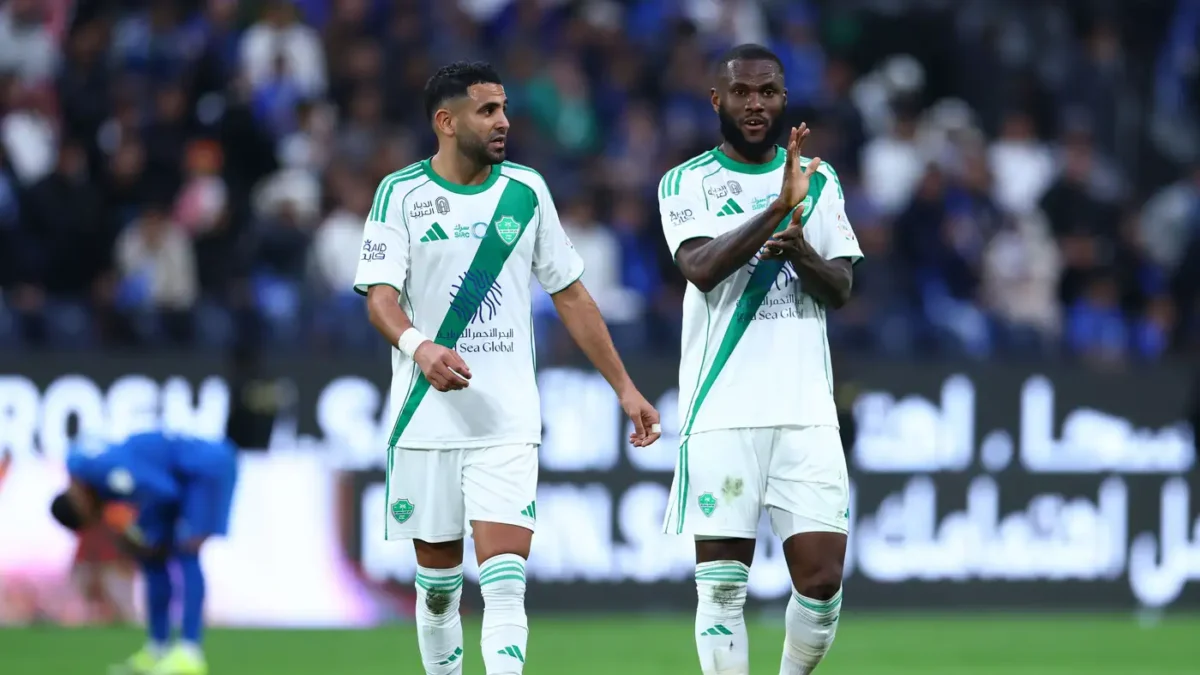 الأهلي السعودي يحمّل يايسله مسئولية رحيل محرز وكيسيه