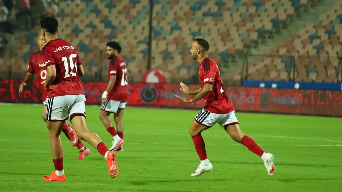 الأهلي يتجاوز أبو قير للأسمدة ويعتلي صدارة الدوري