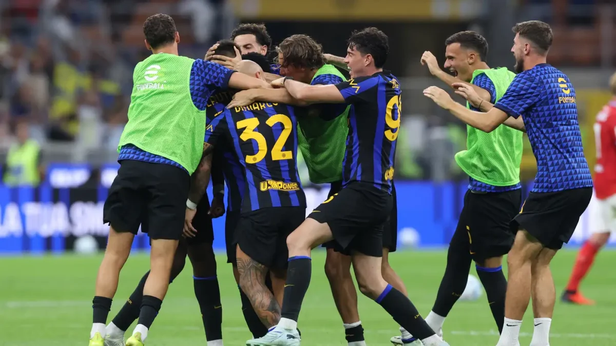 تحرك برشلونة يجبر إنتر ميلان على تحصين ديماركو