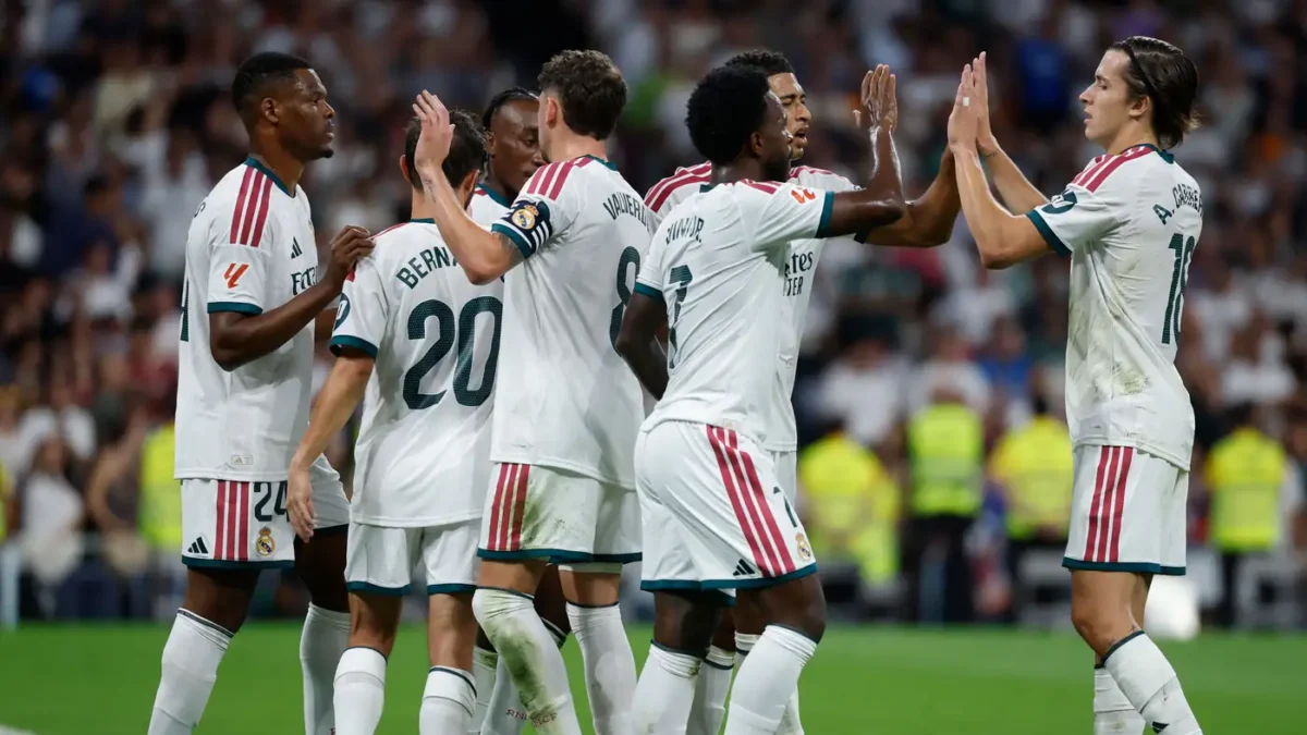 مورينيو يعلن قائمة ريال مدريد لمواجهة إلتشي