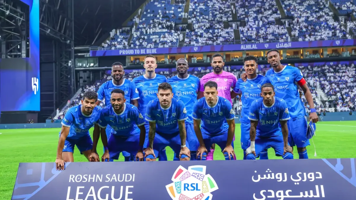 هل يكرر الهلال سلسلة الهزائم أمام التعاون؟
