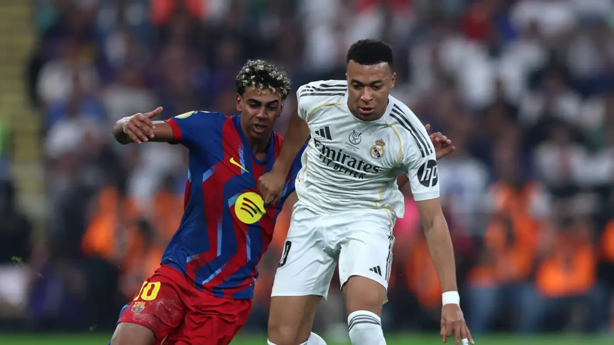 يامال يسخر من شكاوى ريال مدريد ضد التحكيم