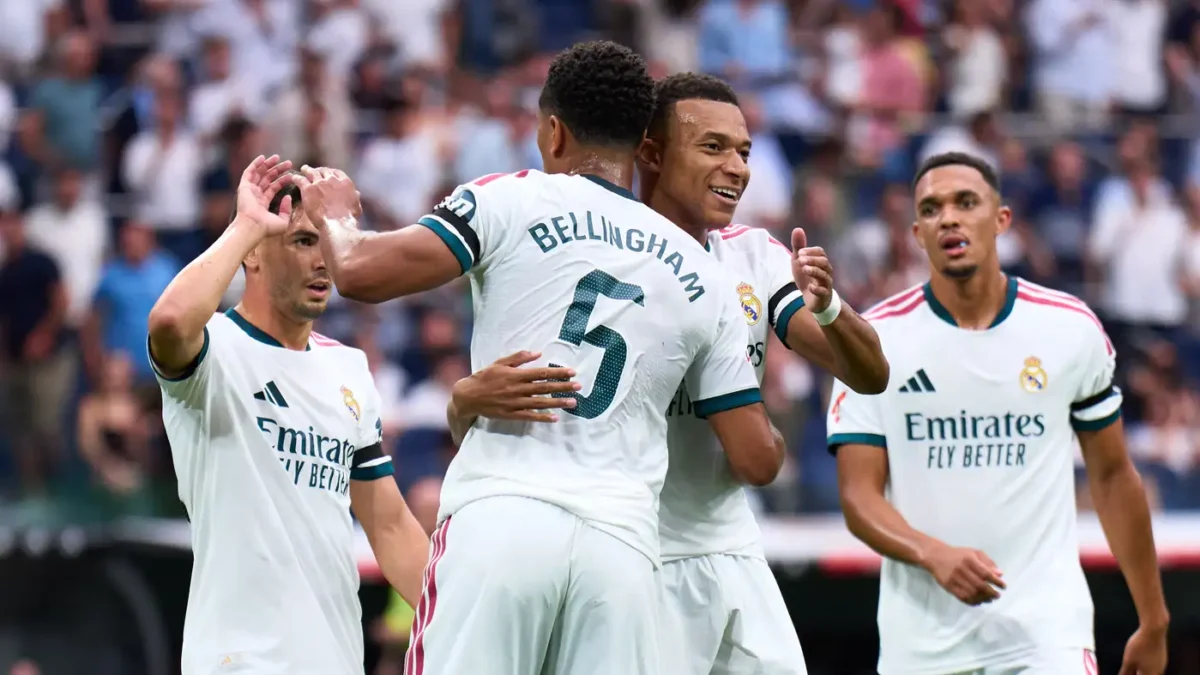 سر تجمع نجوم ريال مدريد لأكثر من 12 ساعة في فالديبيباس