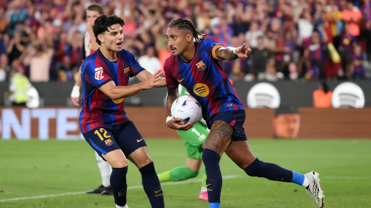 برشلونة يكتسح رايو فاليكانو ويعتلي قمة الليجا