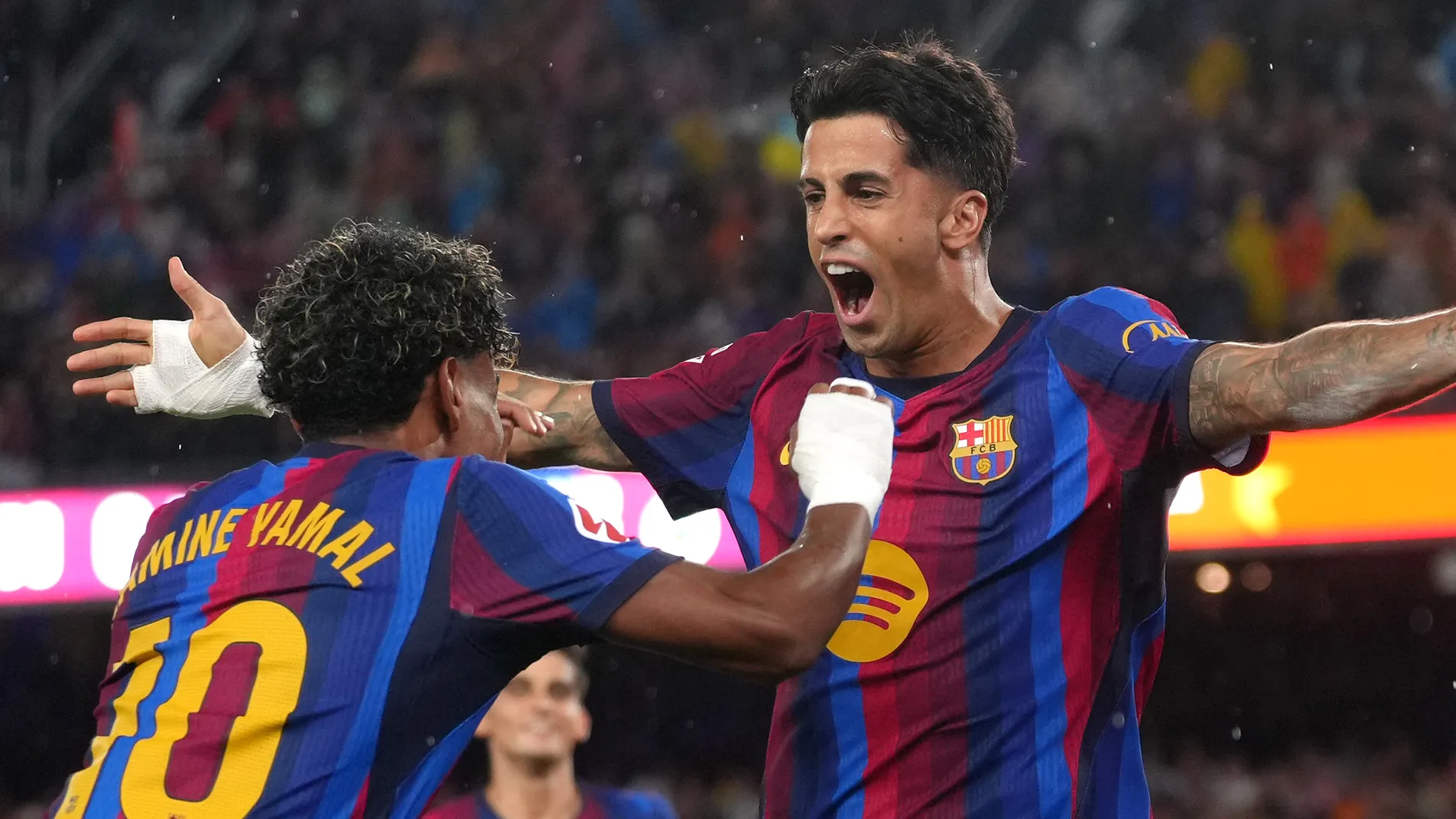 تييري هنري: إسبانيا تستحق المونديال وبرشلونة يثير الرعب
