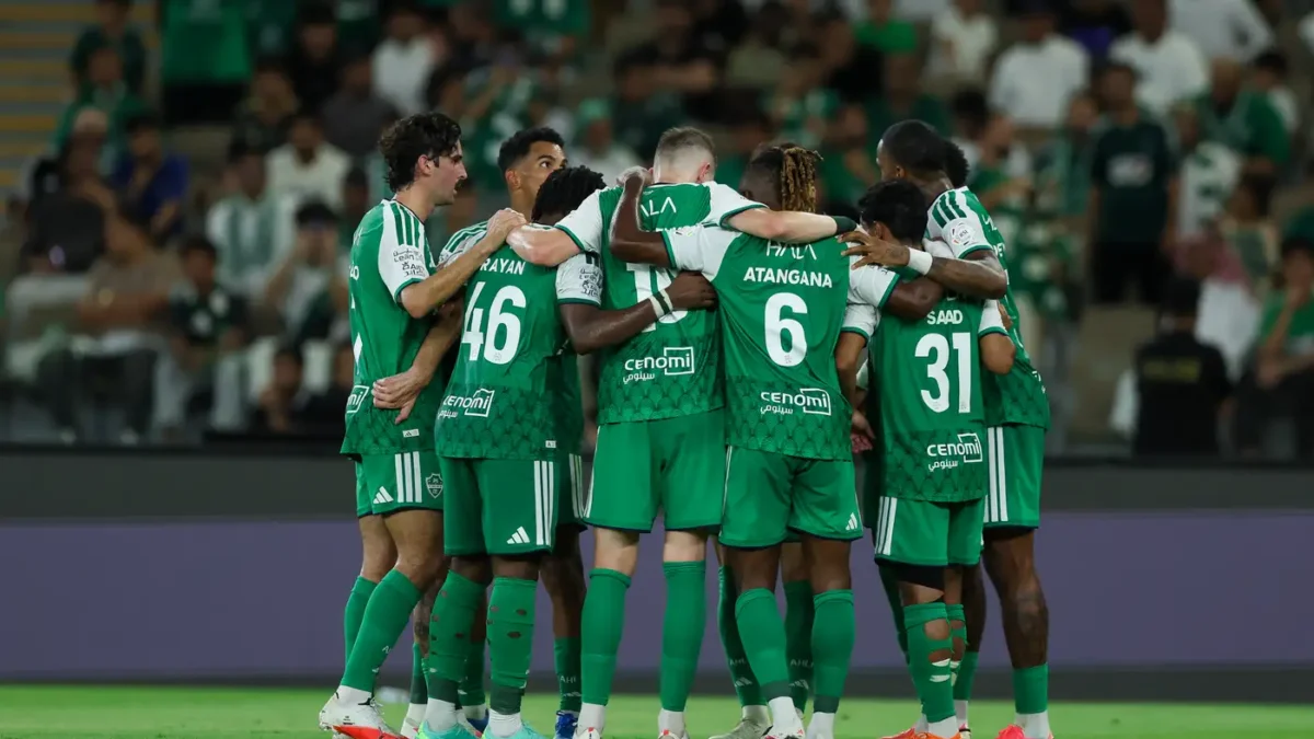 القادسية يكرر سيناريو الهلال بثلاثية في شباك الأهلي