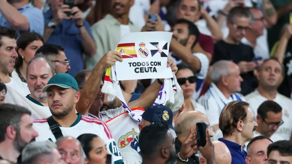 هتافات عنصرية وإحراق علم المغرب بمحيط البرنابيو