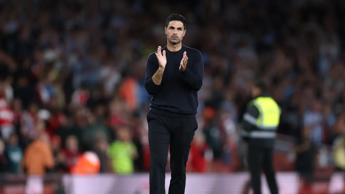 بوروسيا دورتموند يحسم تعاقده مع نجم أرسنال