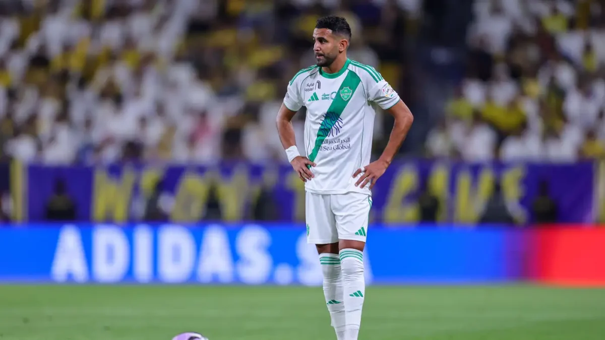 ناصر الشمراني ينتقد ترينكاو ويرفض مقارنته برياض محرز
