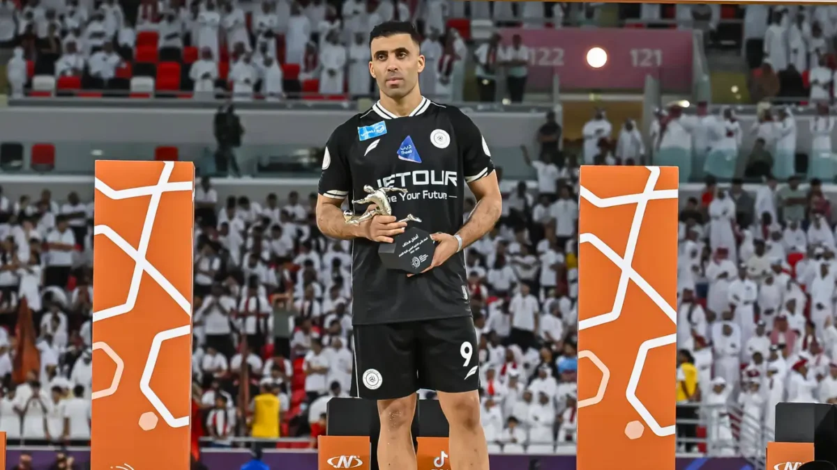 موقف حمدالله من مشاركة التعاون ضد الهلال