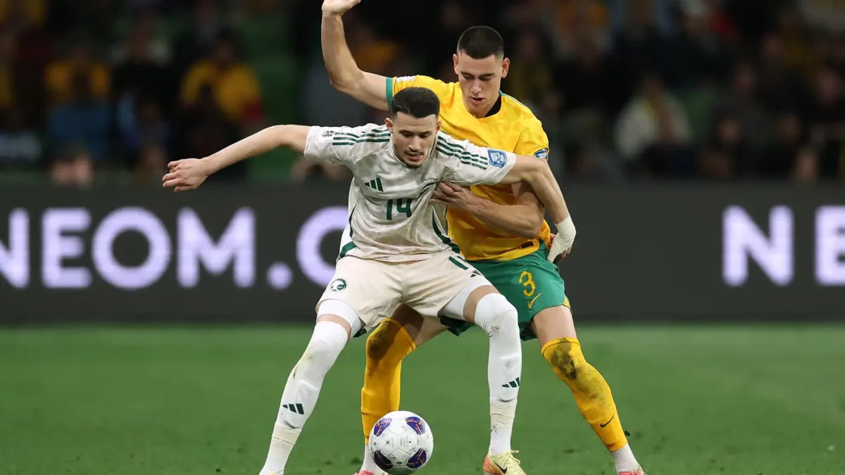 هل يتحول عبد الله الحمدان لكبش فداء في المنتخب السعودي؟