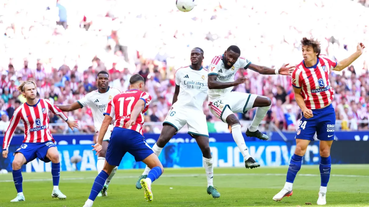 هجوم ضارٍ من رونسيرو على التحكيم بعد ديربي مدريد
