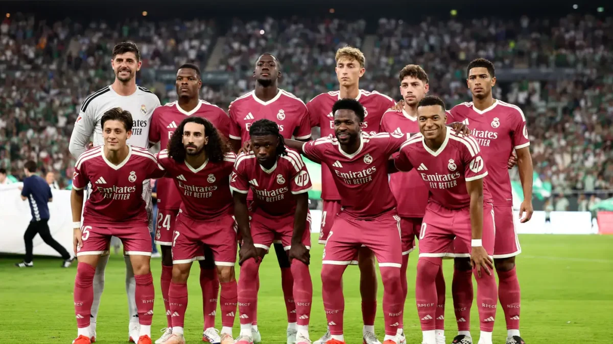 برشلونة يتجاوز مانشستر يونايتد بقائمة أغلى الأندية