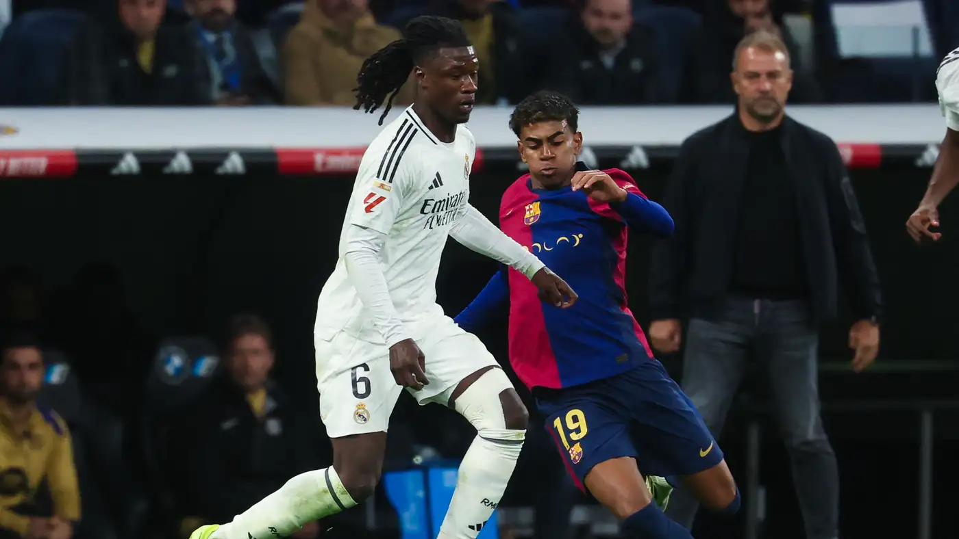 خطر إغلاق كامب نو يهدد برشلونة بسبب أزمة المدرج